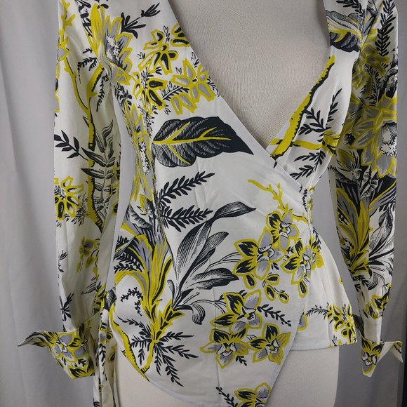 DIANE VON FURSTENBERG - SIDE WRAP BLOUSE, US2 - Picture 3 of 7